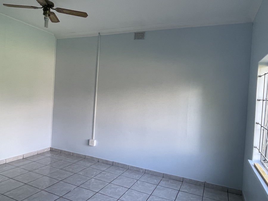 To Let 3 Bedroom Property for Rent in Glen Austin AH Gauteng