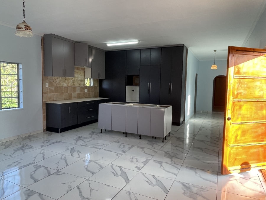 To Let 3 Bedroom Property for Rent in Glen Austin AH Gauteng