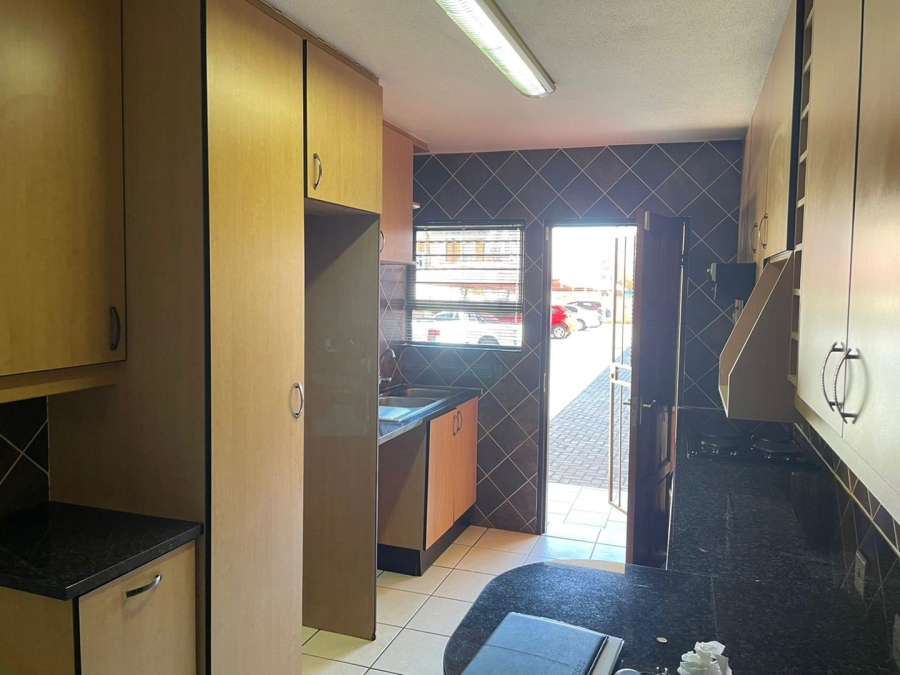 To Let 2 Bedroom Property for Rent in Alberton Gauteng