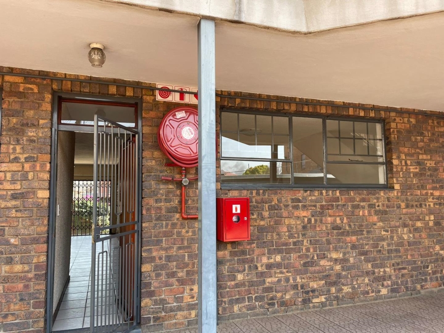 2 Bedroom Property for Sale in Alberton Gauteng