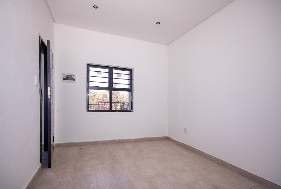 2 Bedroom Property for Sale in New Redruth Gauteng