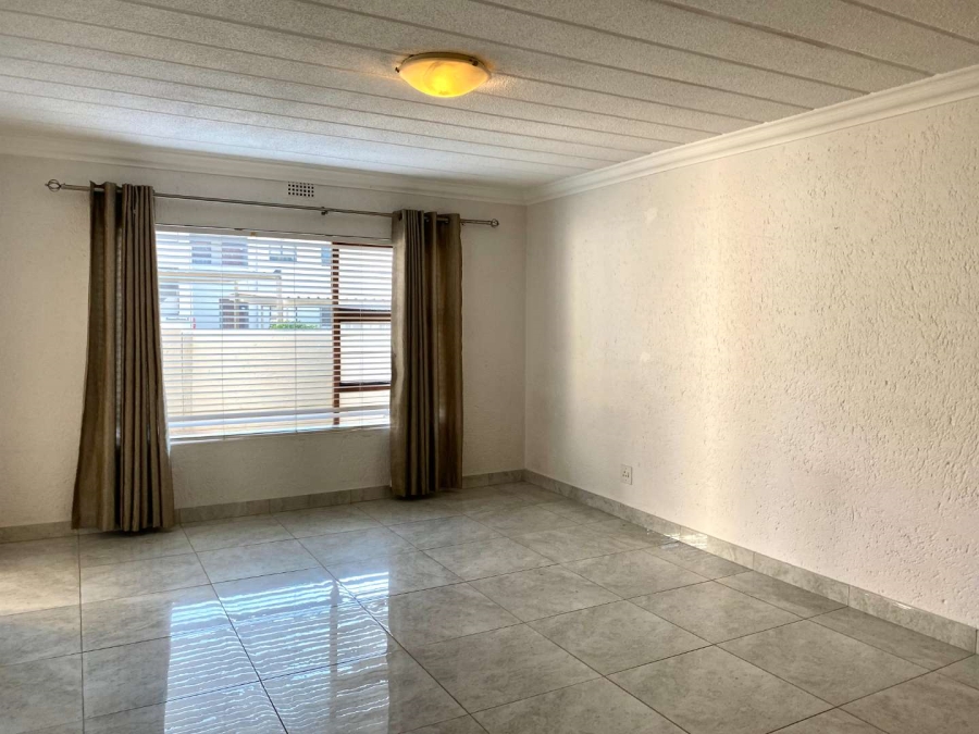 To Let 3 Bedroom Property for Rent in Morningside Gauteng