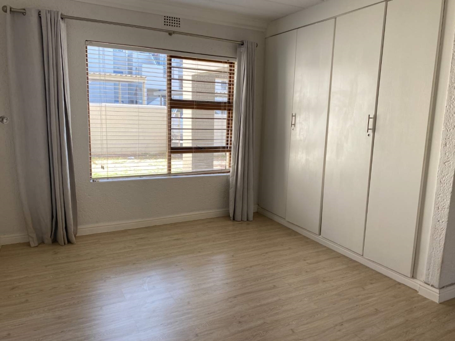 To Let 3 Bedroom Property for Rent in Morningside Gauteng