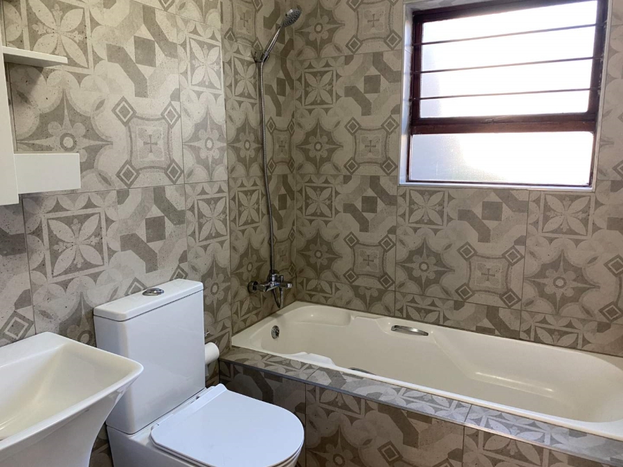 To Let 3 Bedroom Property for Rent in Morningside Gauteng