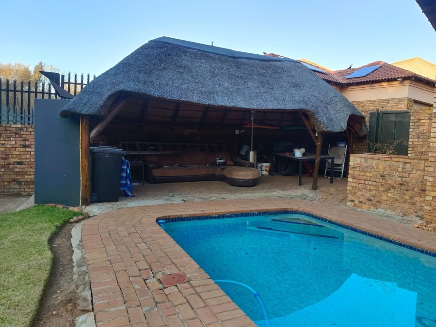 To Let 3 Bedroom Property for Rent in Elandshaven Gauteng