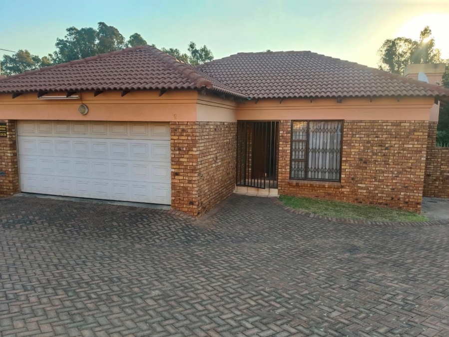 To Let 3 Bedroom Property for Rent in Elandshaven Gauteng