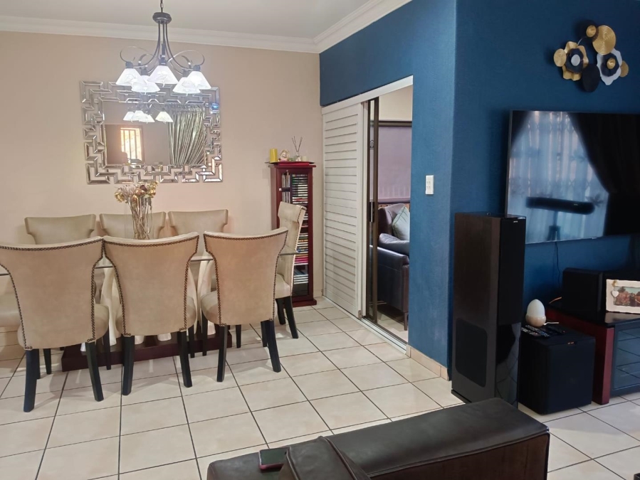 To Let 3 Bedroom Property for Rent in Elandshaven Gauteng