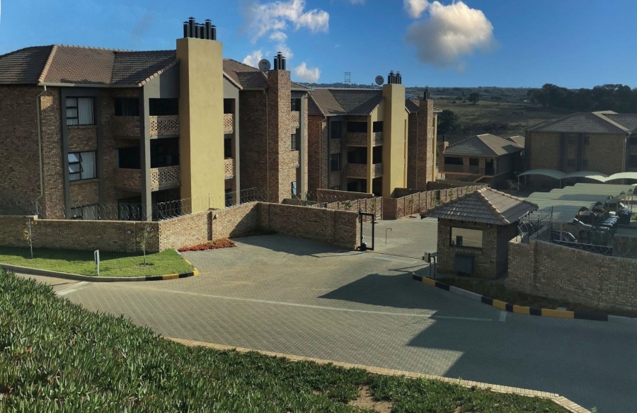 To Let 2 Bedroom Property for Rent in Wierdapark Gauteng