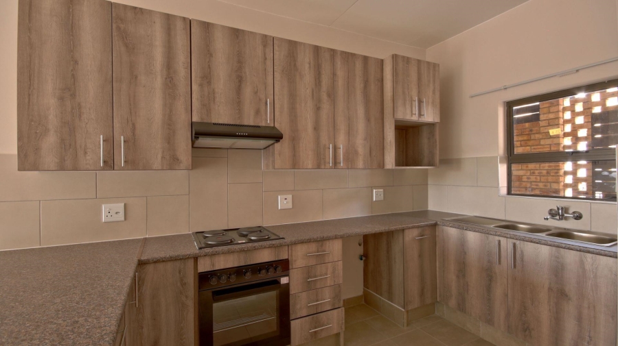 3 Bedroom Property for Sale in Wierdapark Gauteng