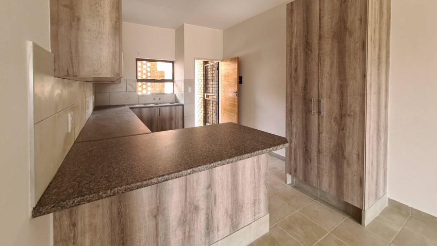 3 Bedroom Property for Sale in Wierdapark Gauteng