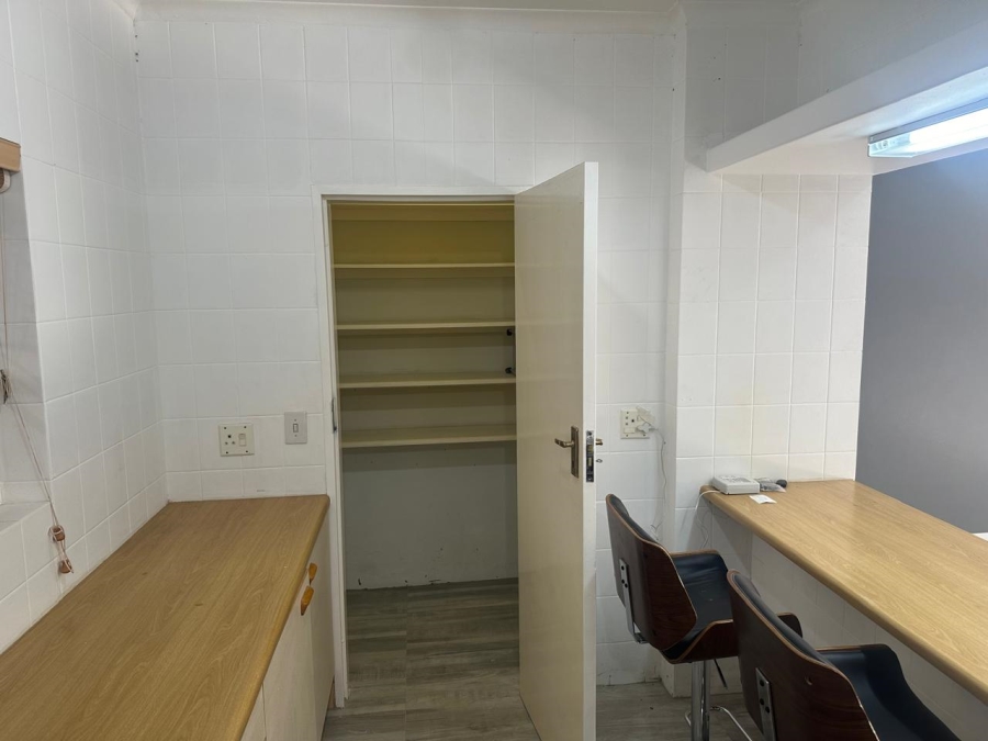 4 Bedroom Property for Sale in Hurlingham Manor Gauteng