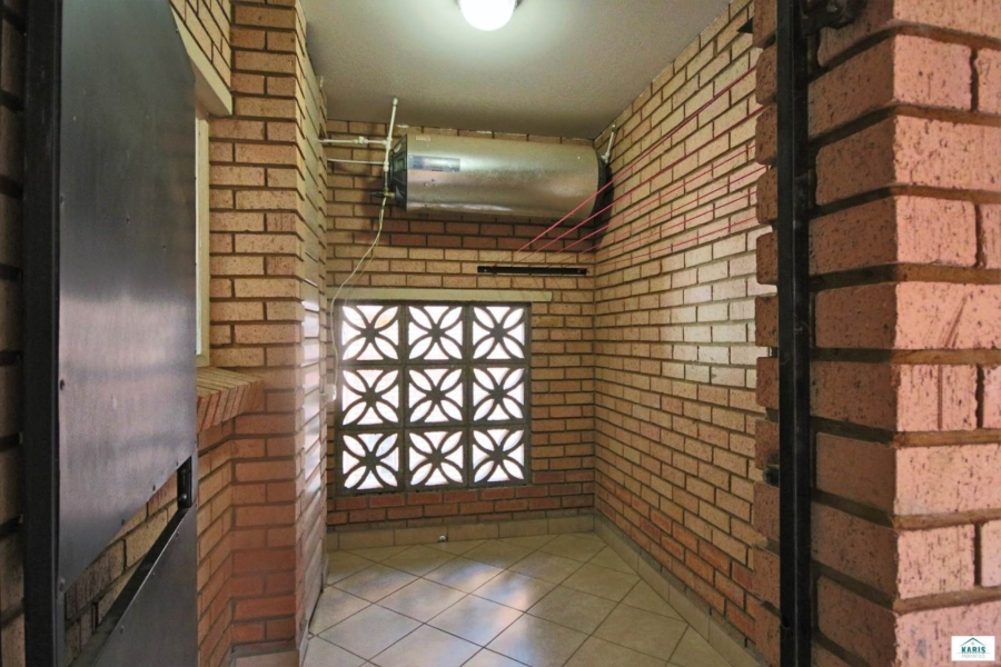 To Let 3 Bedroom Property for Rent in Montana Gauteng