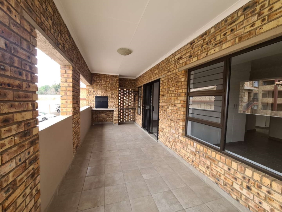 To Let 2 Bedroom Property for Rent in Wierdapark Gauteng