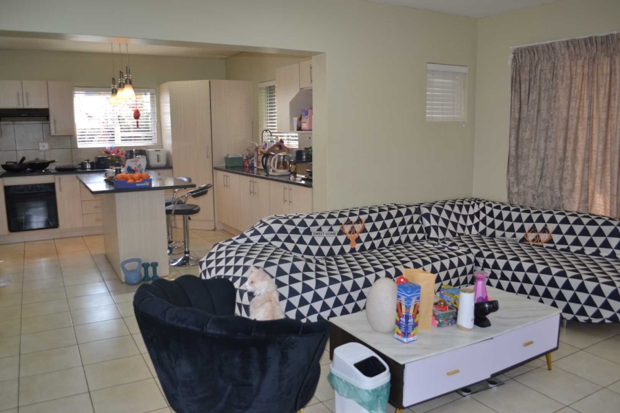 To Let 3 Bedroom Property for Rent in Hazeldean Gauteng