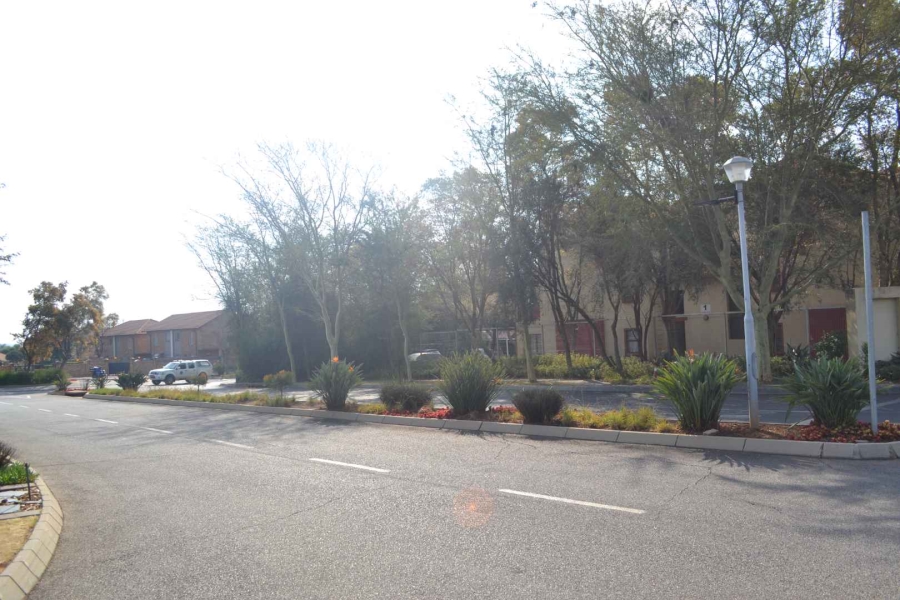 To Let 3 Bedroom Property for Rent in Hazeldean Gauteng