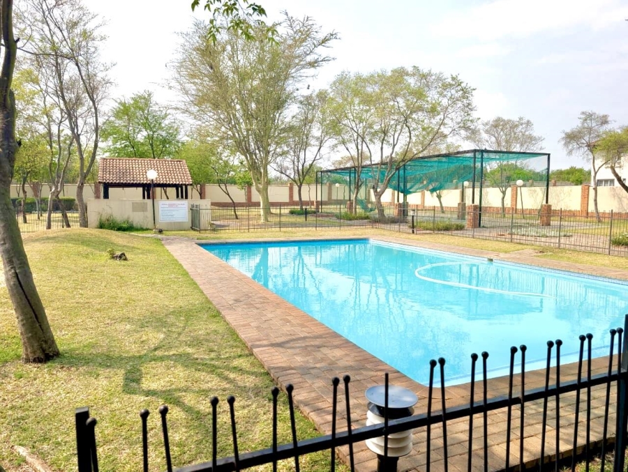 To Let 3 Bedroom Property for Rent in Hazeldean Gauteng