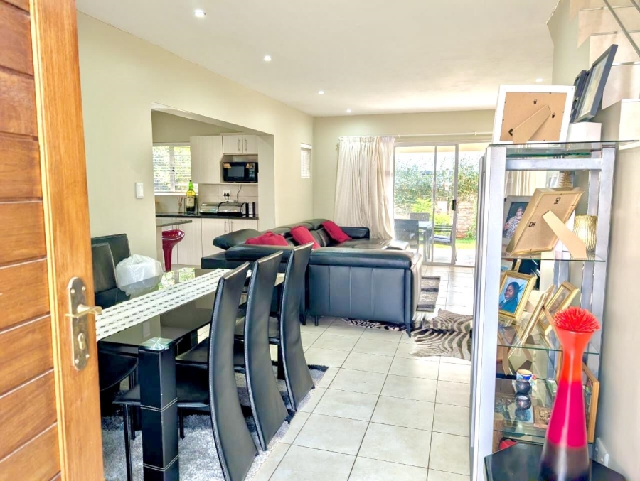 To Let 3 Bedroom Property for Rent in Hazeldean Gauteng