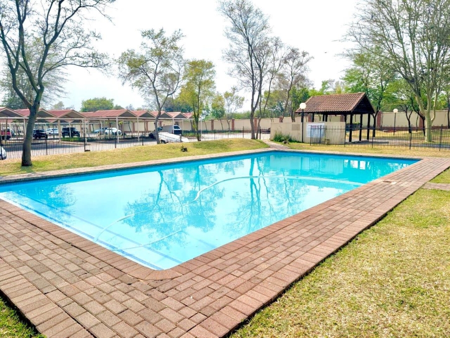 To Let 3 Bedroom Property for Rent in Hazeldean Gauteng
