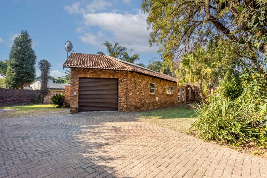 3 Bedroom Property for Sale in Northwold Gauteng