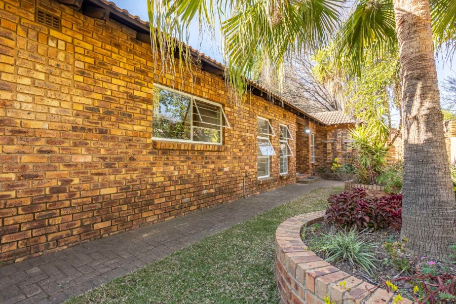 3 Bedroom Property for Sale in Northwold Gauteng