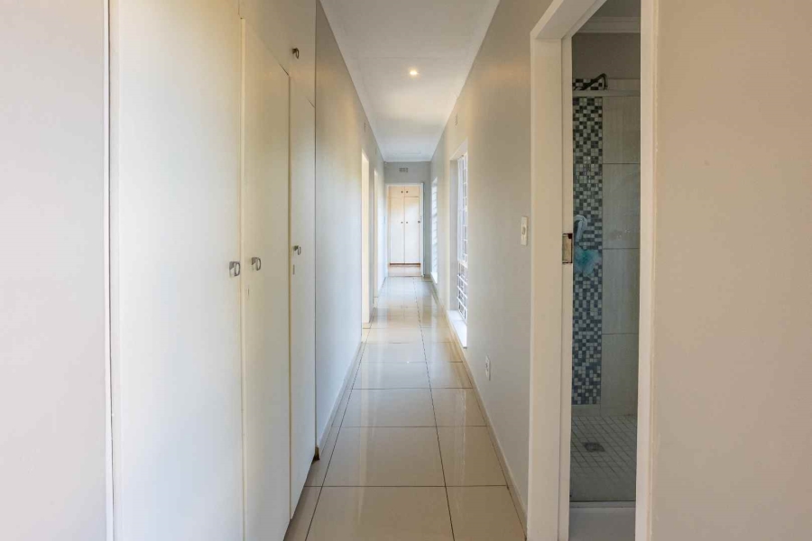 3 Bedroom Property for Sale in Northwold Gauteng