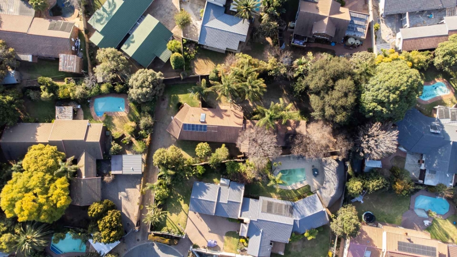 3 Bedroom Property for Sale in Northwold Gauteng