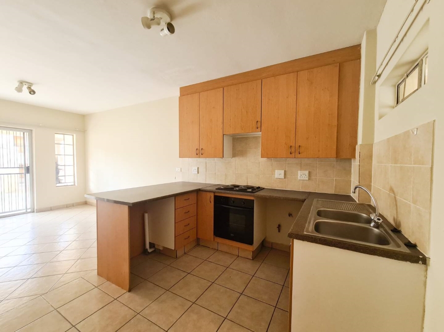 To Let 2 Bedroom Property for Rent in Hazeldean Gauteng