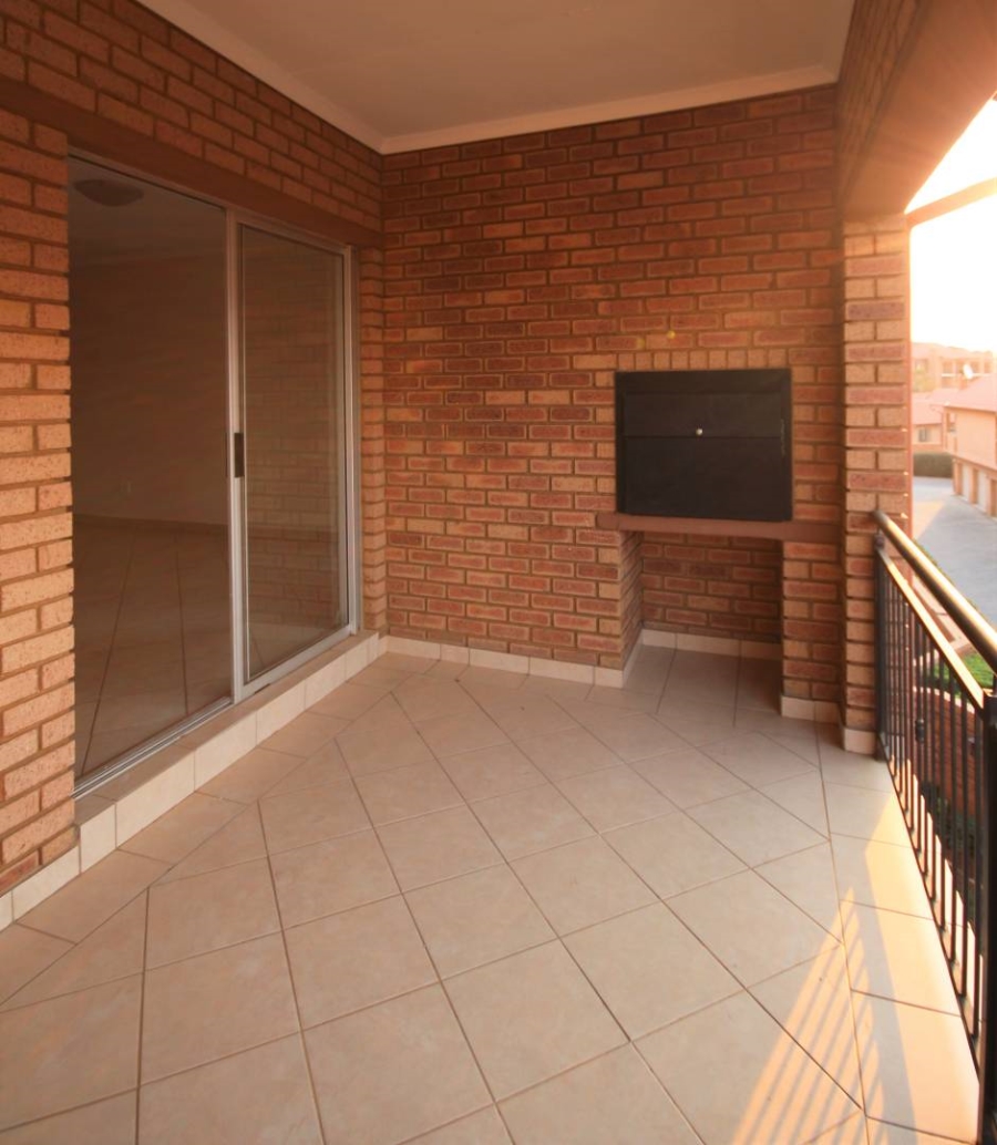 To Let 2 Bedroom Property for Rent in Hazeldean Gauteng