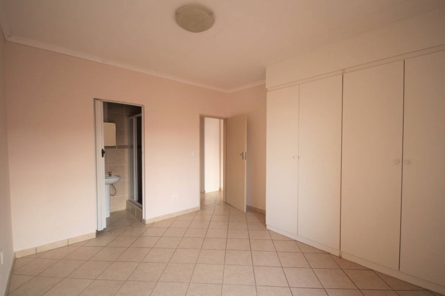 To Let 2 Bedroom Property for Rent in Hazeldean Gauteng