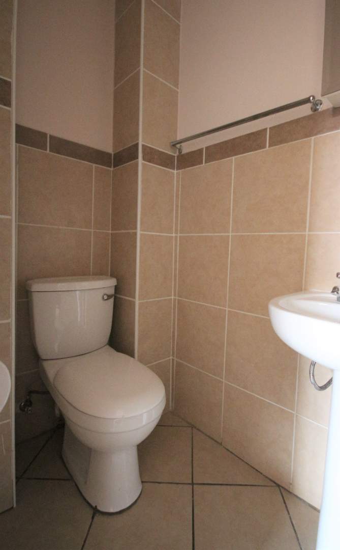 To Let 2 Bedroom Property for Rent in Hazeldean Gauteng