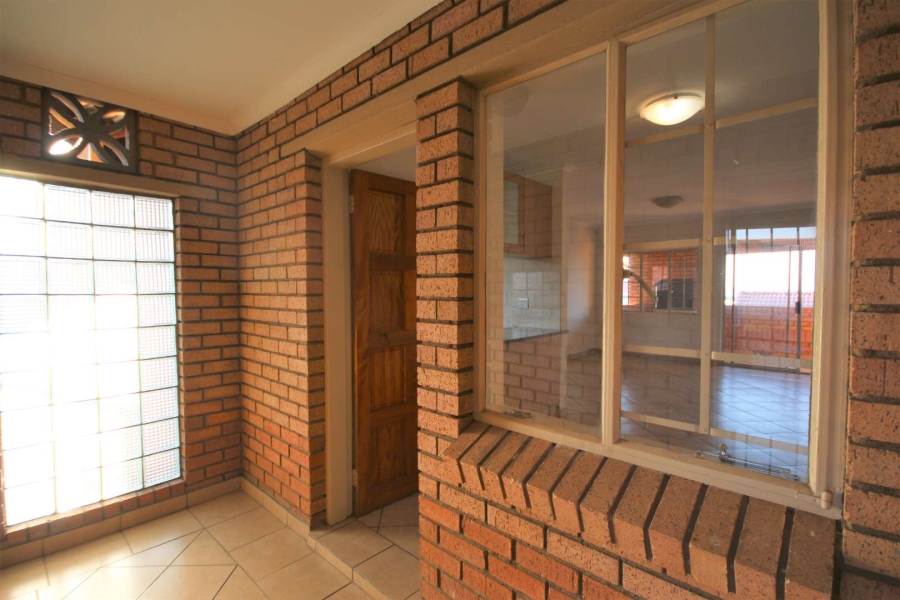 To Let 3 Bedroom Property for Rent in Hazeldean Gauteng