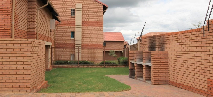 To Let 3 Bedroom Property for Rent in Hazeldean Gauteng