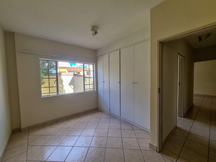 To Let 2 Bedroom Property for Rent in Hazeldean Gauteng