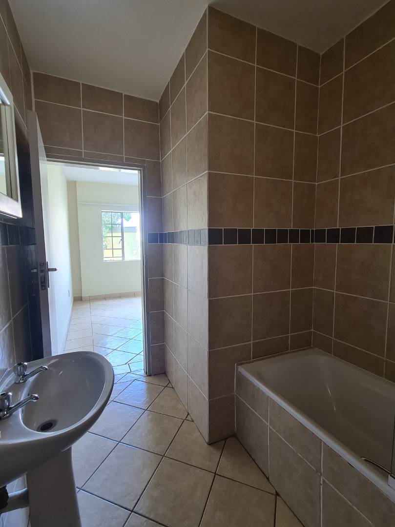 To Let 2 Bedroom Property for Rent in Hazeldean Gauteng