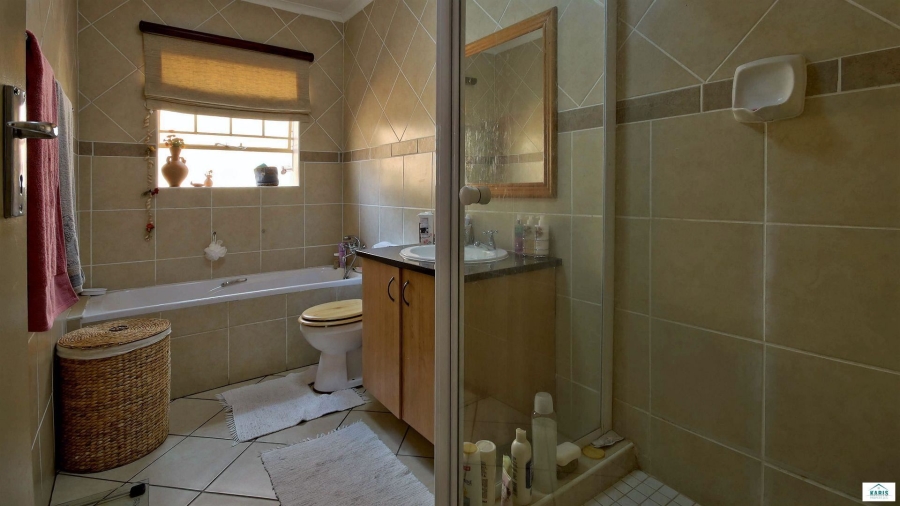 3 Bedroom Property for Sale in Hazeldean Gauteng