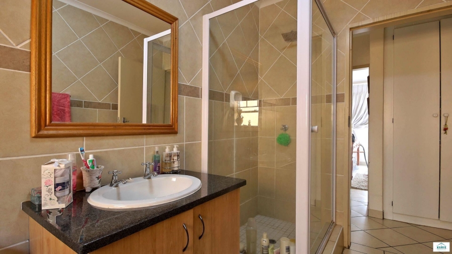 3 Bedroom Property for Sale in Hazeldean Gauteng