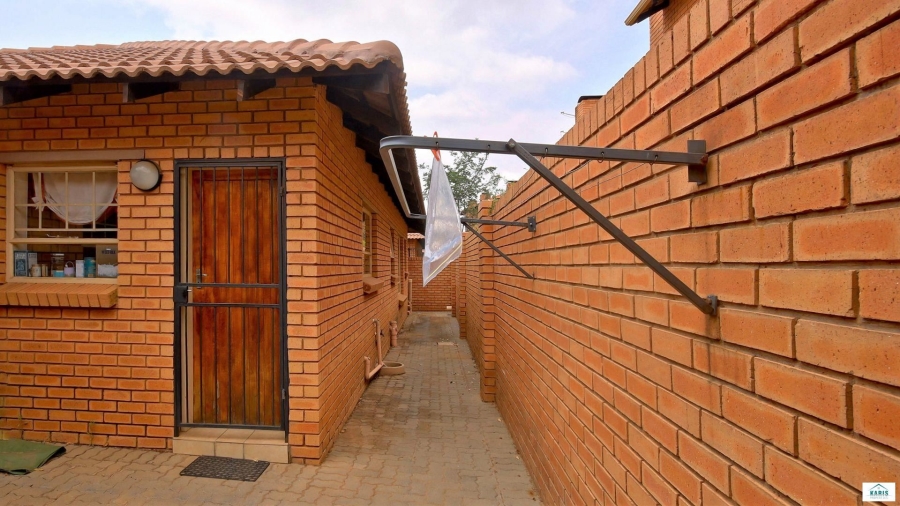 3 Bedroom Property for Sale in Hazeldean Gauteng