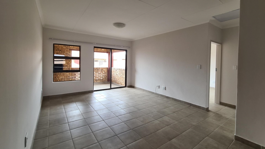 To Let 2 Bedroom Property for Rent in Wierdapark Gauteng