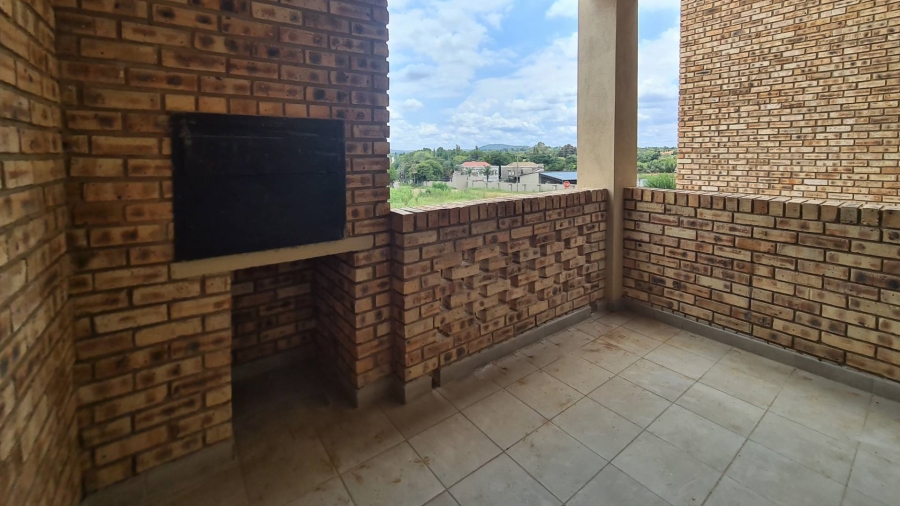 To Let 2 Bedroom Property for Rent in Wierdapark Gauteng