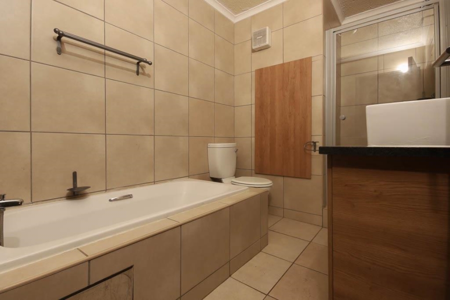 To Let 2 Bedroom Property for Rent in Highveld Gauteng