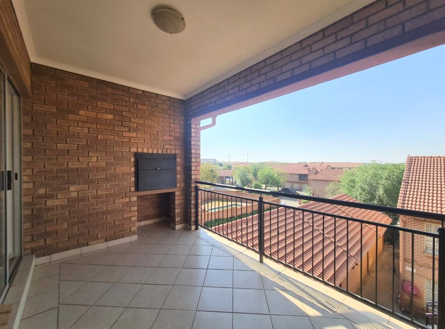 2 Bedroom Property for Sale in Hazeldean Gauteng