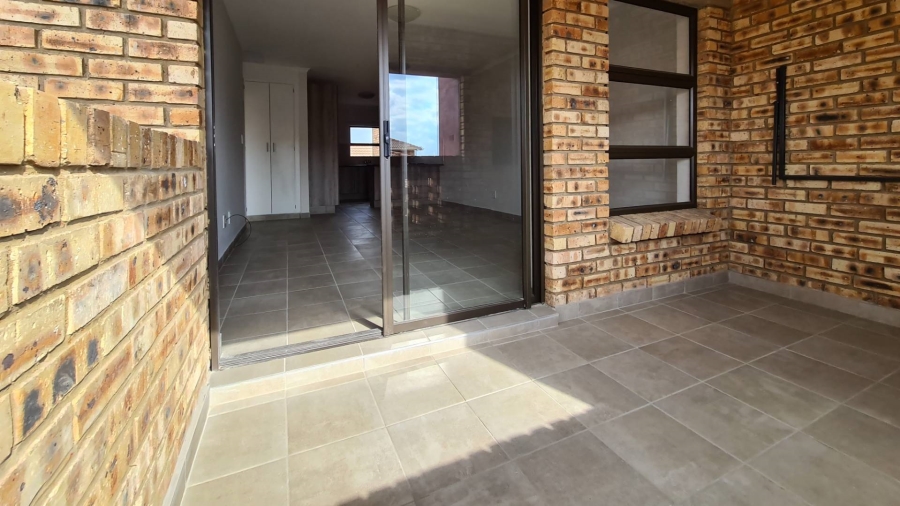 To Let 2 Bedroom Property for Rent in Wierdapark Gauteng