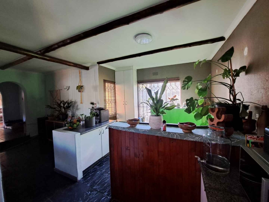 3 Bedroom Property for Sale in Brackendowns Gauteng