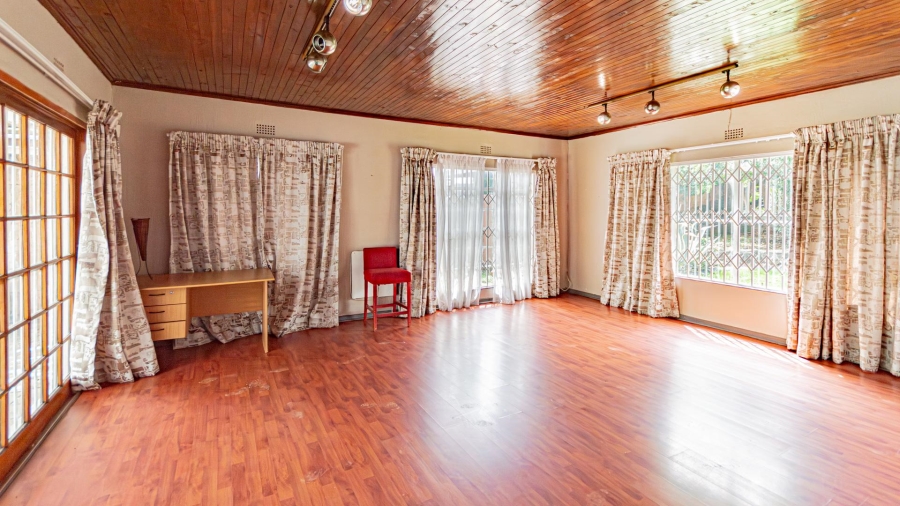 3 Bedroom Property for Sale in Brackendowns Gauteng