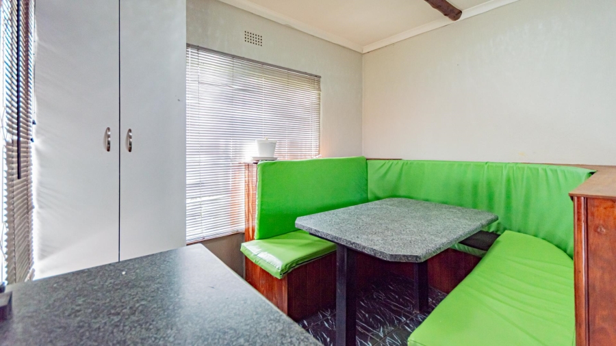 3 Bedroom Property for Sale in Brackendowns Gauteng