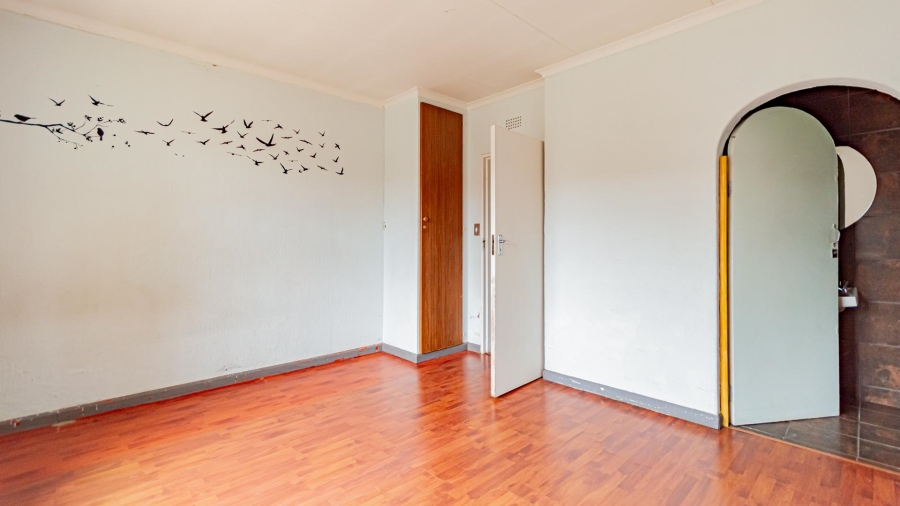 3 Bedroom Property for Sale in Brackendowns Gauteng