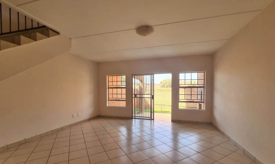 To Let 2 Bedroom Property for Rent in Hazeldean Gauteng
