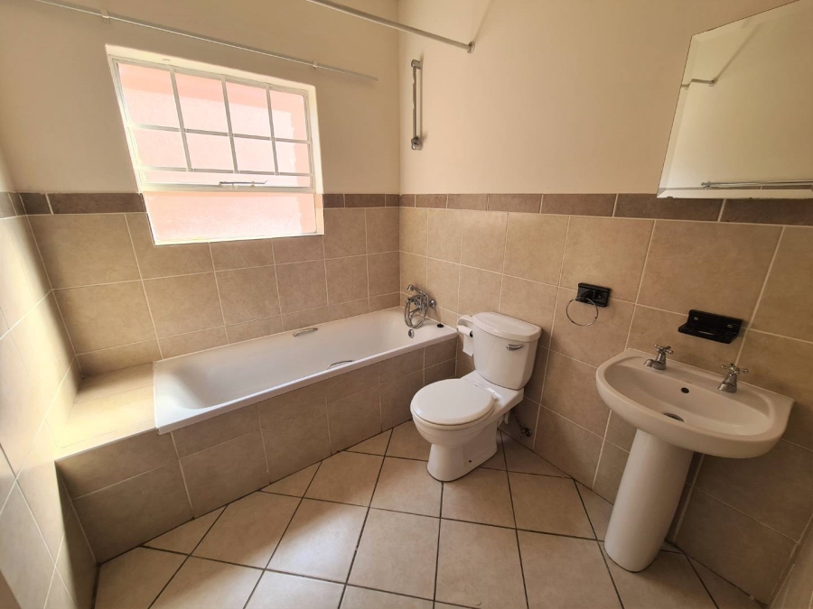 To Let 2 Bedroom Property for Rent in Hazeldean Gauteng