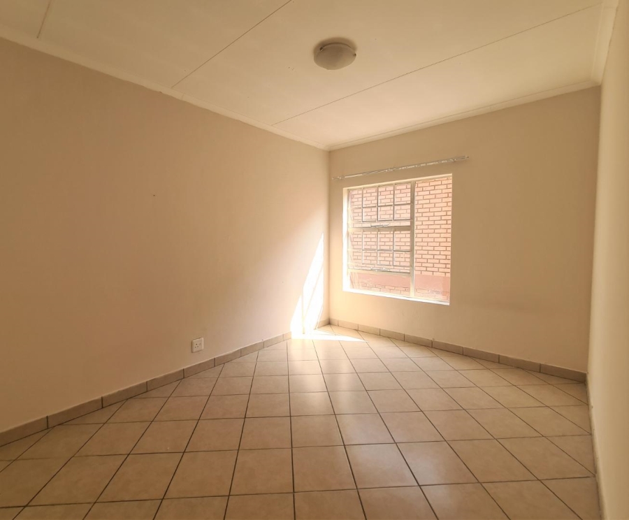 To Let 2 Bedroom Property for Rent in Hazeldean Gauteng