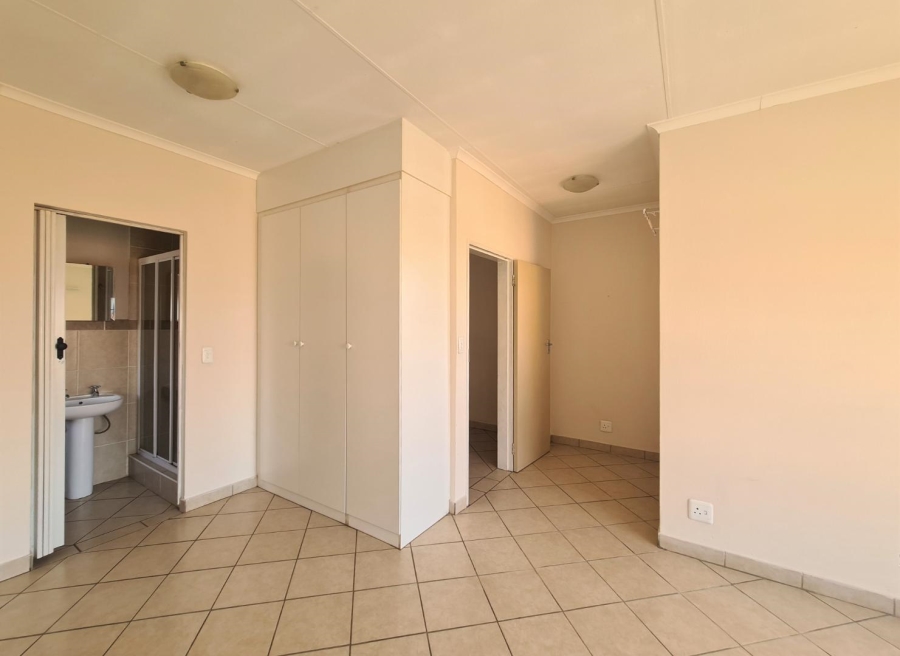 To Let 2 Bedroom Property for Rent in Hazeldean Gauteng